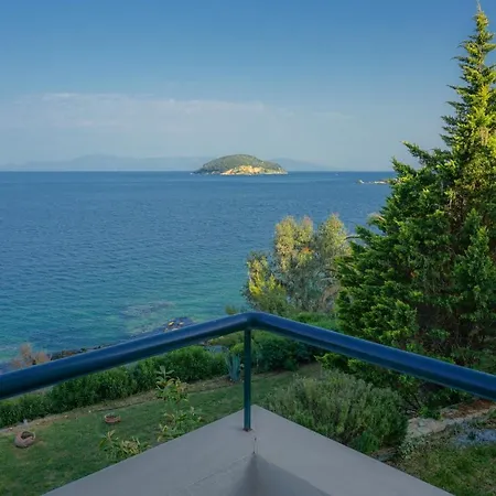 Windgates Villa